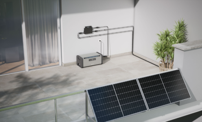 What is a balcony solar storage system and how does it work?